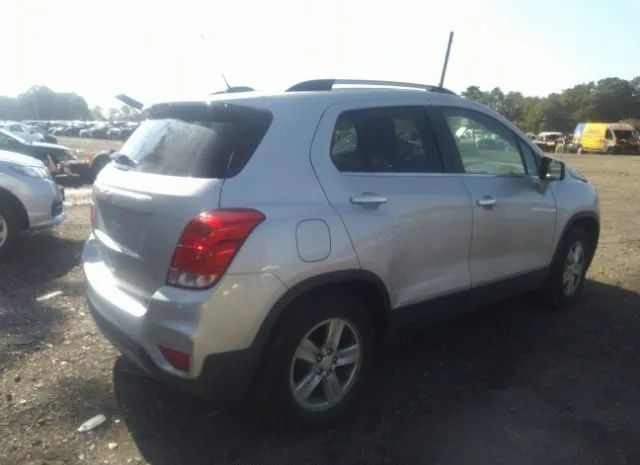 Photo 3 VIN: 3GNCJLSB6LL266471 - CHEVROLET TRAX 