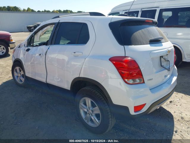 Photo 2 VIN: 3GNCJLSB6LL300070 - CHEVROLET TRAX 