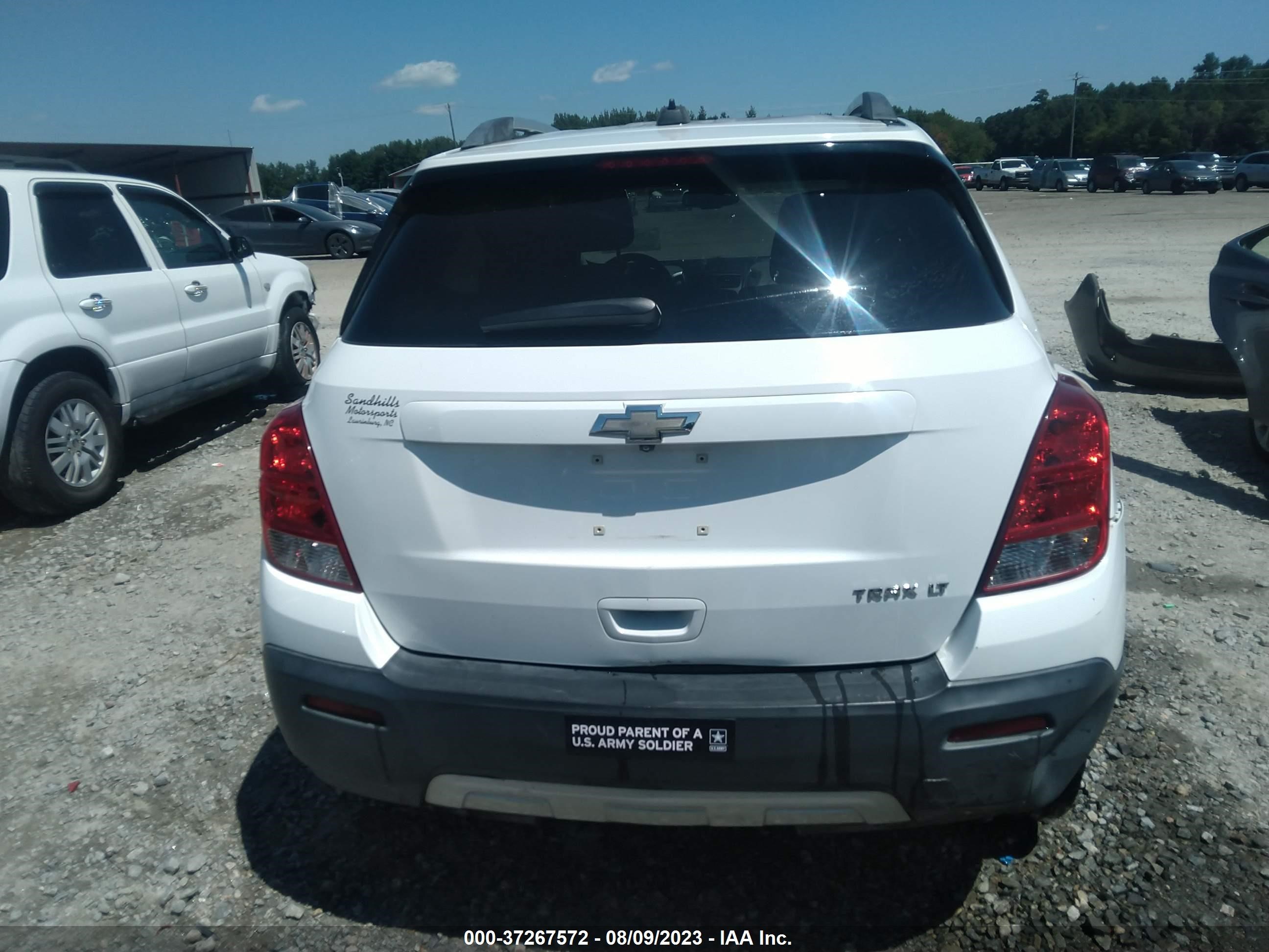 Photo 15 VIN: 3GNCJLSB7GL166577 - CHEVROLET TRAX 