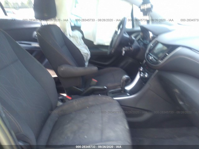 Photo 4 VIN: 3GNCJLSB7JL407660 - CHEVROLET TRAX 