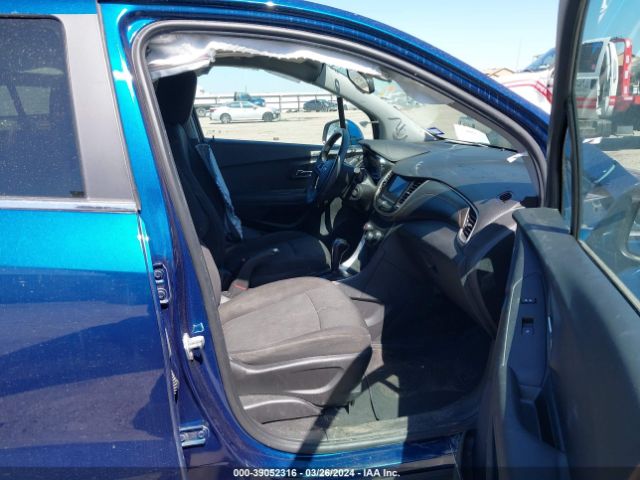 Photo 4 VIN: 3GNCJLSB7LL131628 - CHEVROLET TRAX 