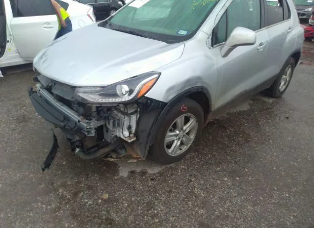 Photo 5 VIN: 3GNCJLSB7LL340674 - CHEVROLET TRAX 