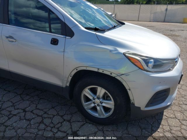 Photo 5 VIN: 3GNCJLSB8HL132763 - CHEVROLET TRAX 