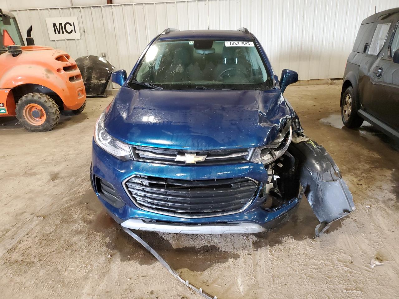 Photo 4 VIN: 3GNCJLSB8KL342920 - CHEVROLET TRAX 