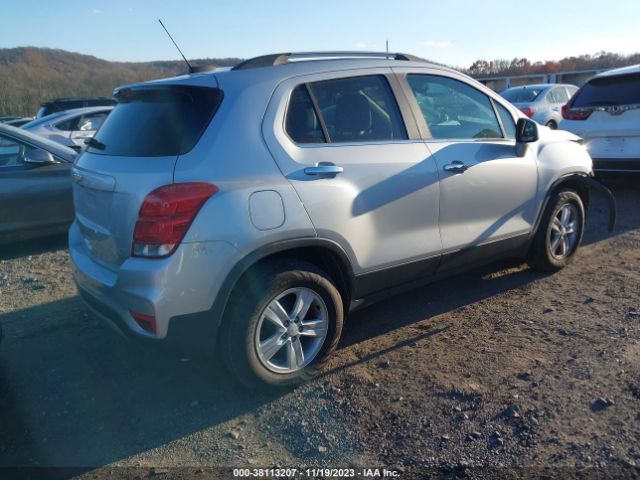 Photo 3 VIN: 3GNCJLSB8LL266391 - CHEVROLET TRAX 