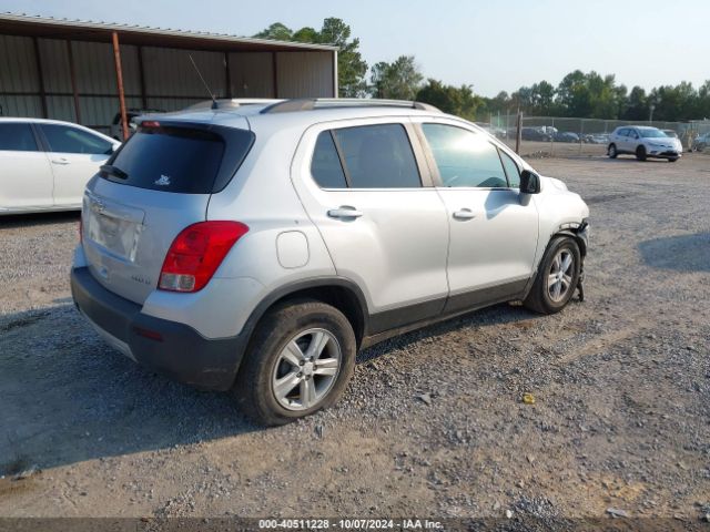 Photo 3 VIN: 3GNCJLSB9GL220512 - CHEVROLET TRAX 