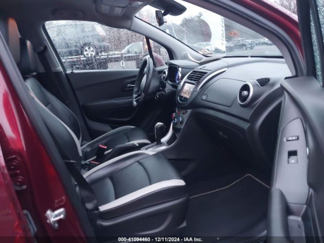 Photo 4 VIN: 3GNCJLSB9GL228643 - CHEVROLET TRAX 