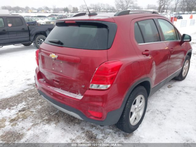 Photo 3 VIN: 3GNCJLSB9JL385631 - CHEVROLET TRAX 