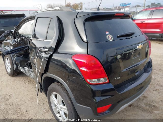 Photo 2 VIN: 3GNCJLSB9JL386567 - CHEVROLET TRAX 