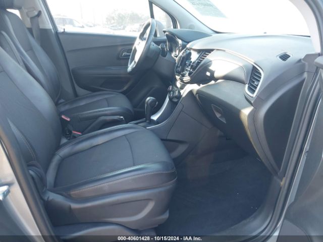 Photo 4 VIN: 3GNCJLSB9LL157454 - CHEVROLET TRAX 