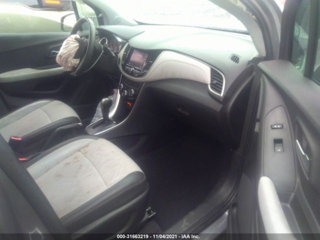 Photo 4 VIN: 3GNCJLSB9LL320216 - CHEVROLET TRAX 