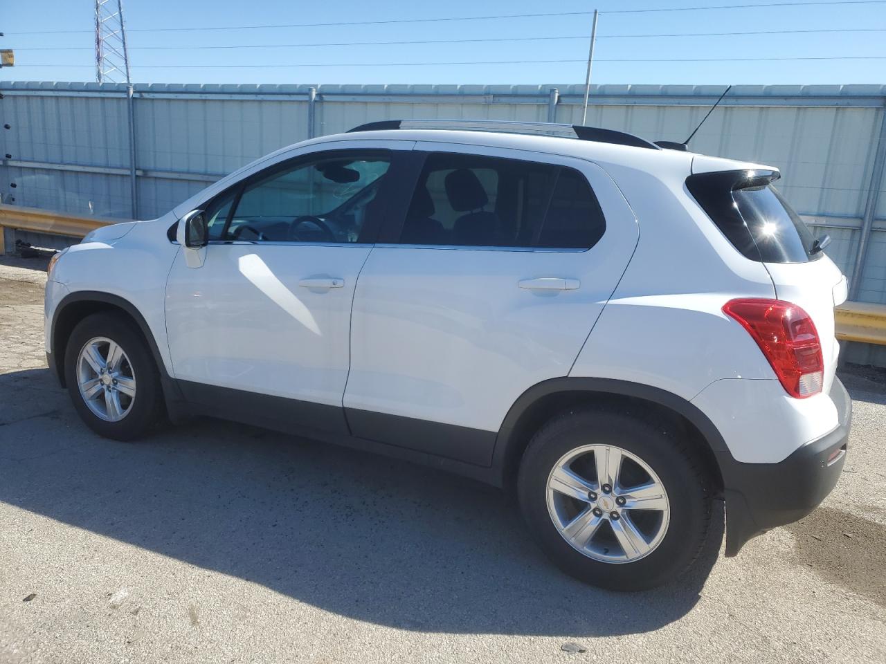 Photo 1 VIN: 3GNCJLSBXGL272313 - CHEVROLET TRAX 