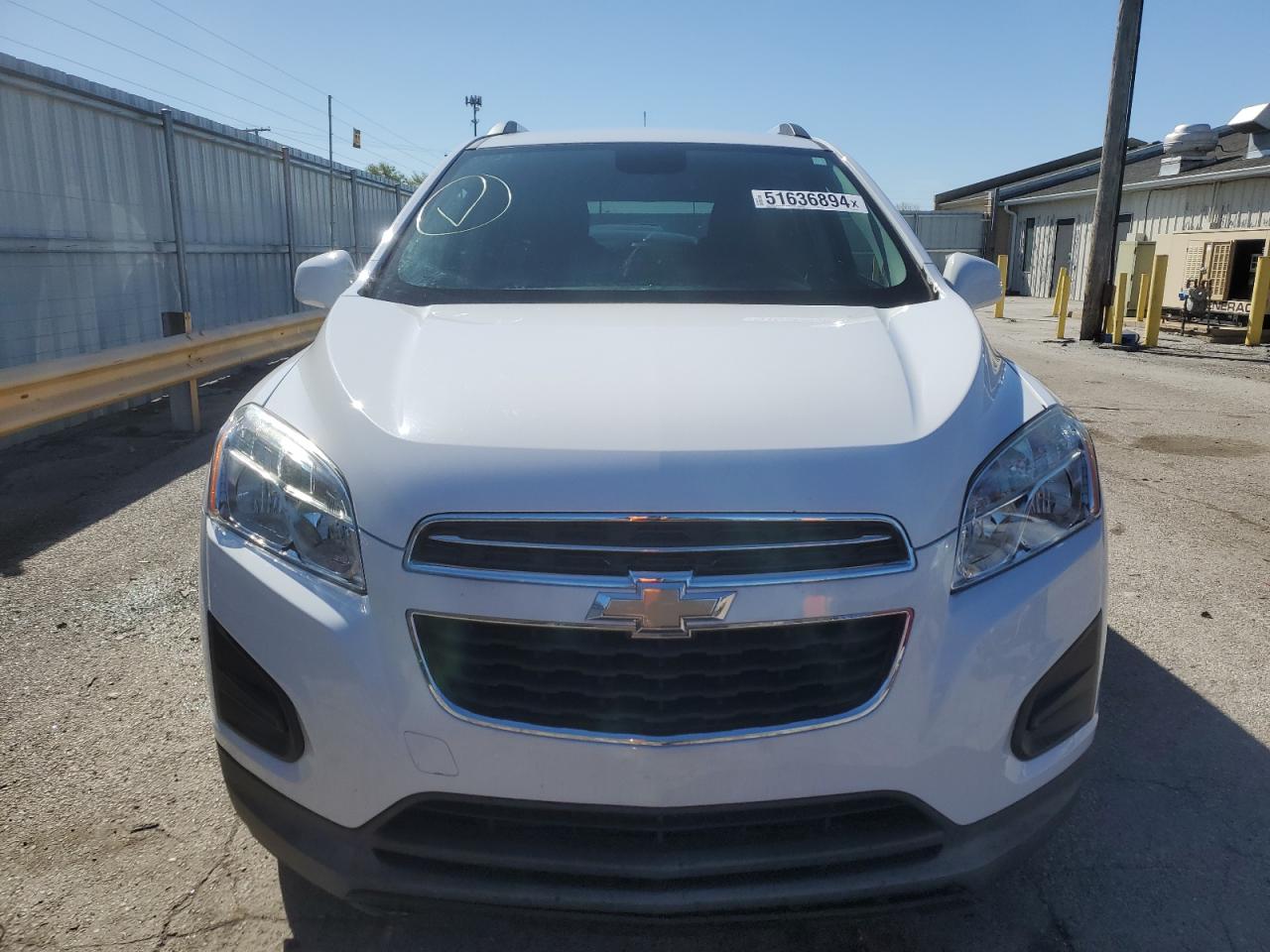 Photo 4 VIN: 3GNCJLSBXGL272313 - CHEVROLET TRAX 