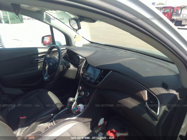 Photo 4 VIN: 3GNCJLSBXHL274838 - CHEVROLET TRAX 