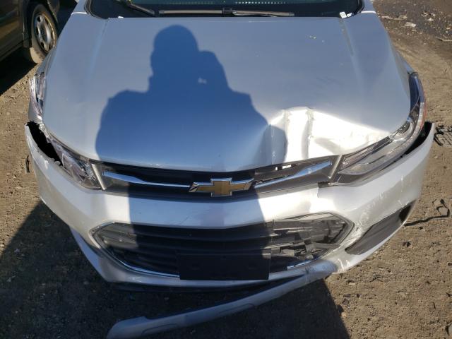 Photo 6 VIN: 3GNCJLSBXJL169593 - CHEVROLET TRAX 