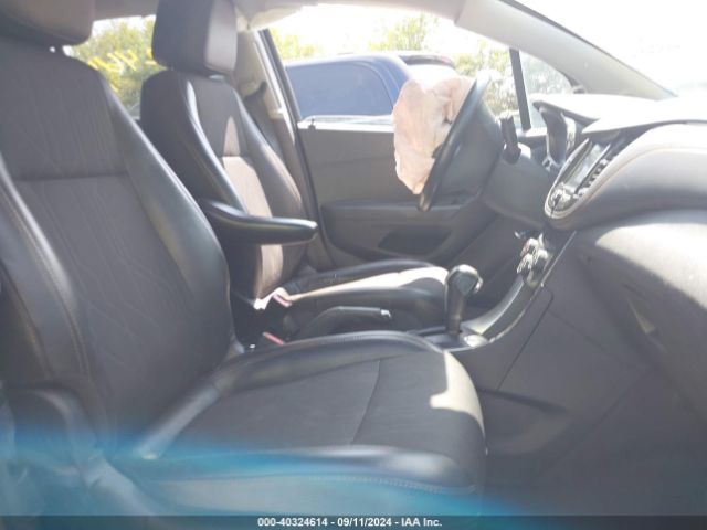 Photo 4 VIN: 3GNCJLSBXKL349724 - CHEVROLET TRAX 