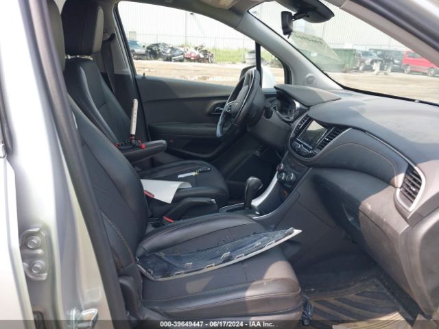 Photo 4 VIN: 3GNCJLSBXKL373568 - CHEVROLET TRAX 