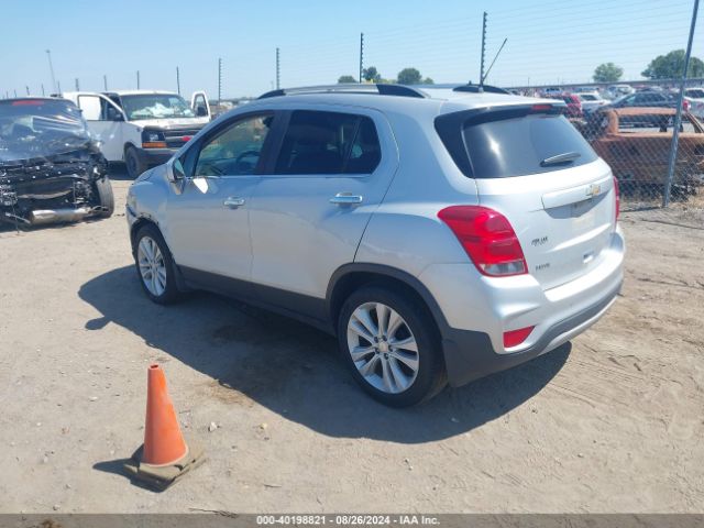 Photo 2 VIN: 3GNCJMSB4HL267289 - CHEVROLET TRAX 