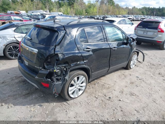 Photo 3 VIN: 3GNCJMSB5JL234971 - CHEVROLET TRAX 