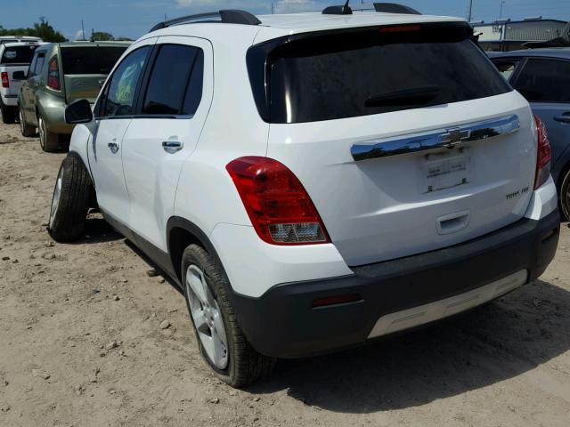 Photo 2 VIN: 3GNCJMSB6GL161263 - CHEVROLET TRAX LTZ 