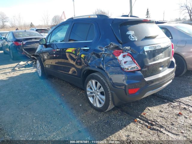 Photo 2 VIN: 3GNCJMSB8JL205979 - CHEVROLET TRAX 