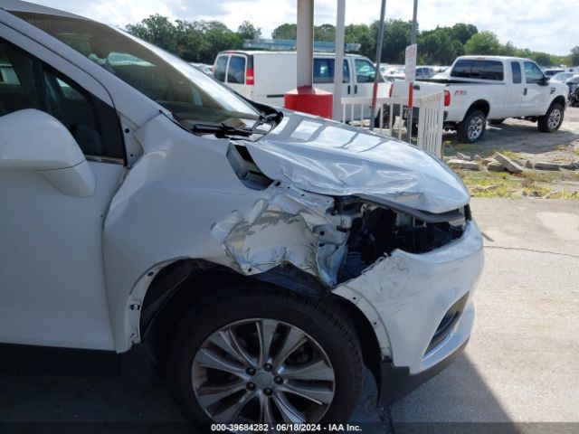 Photo 5 VIN: 3GNCJMSB8JL248315 - CHEVROLET TRAX 