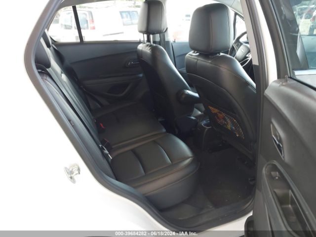 Photo 7 VIN: 3GNCJMSB8JL248315 - CHEVROLET TRAX 