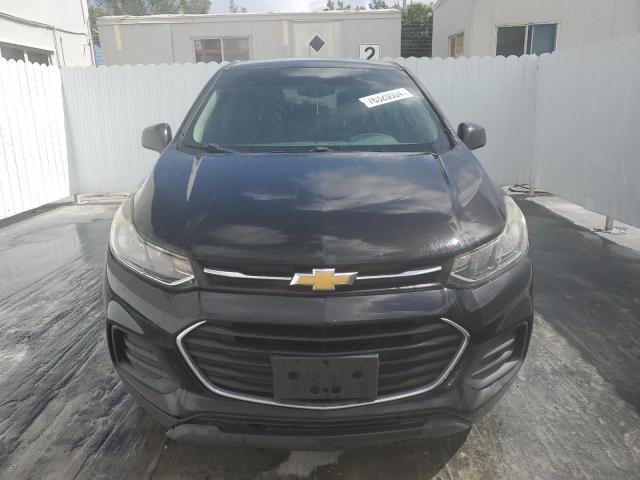 Photo 4 VIN: 3GNCJNSB0JL219817 - CHEVROLET TRAX LS 