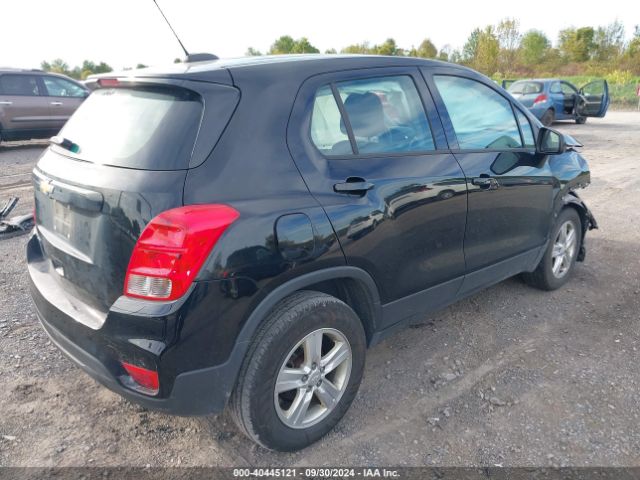 Photo 3 VIN: 3GNCJNSB0KL285821 - CHEVROLET TRAX 