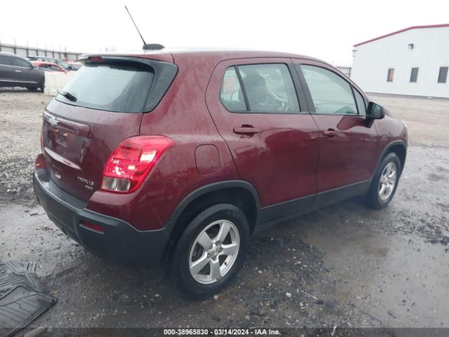 Photo 3 VIN: 3GNCJNSB1GL263656 - CHEVROLET TRAX 