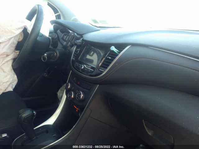 Photo 4 VIN: 3GNCJNSB1HL271144 - CHEVROLET TRAX 