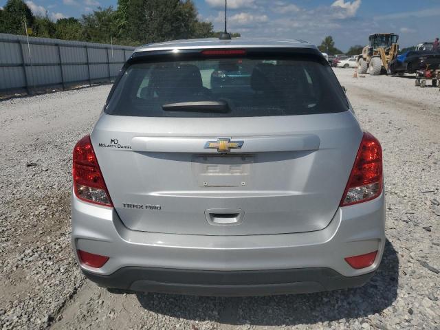 Photo 5 VIN: 3GNCJNSB1JL316797 - CHEVROLET TRAX LS 