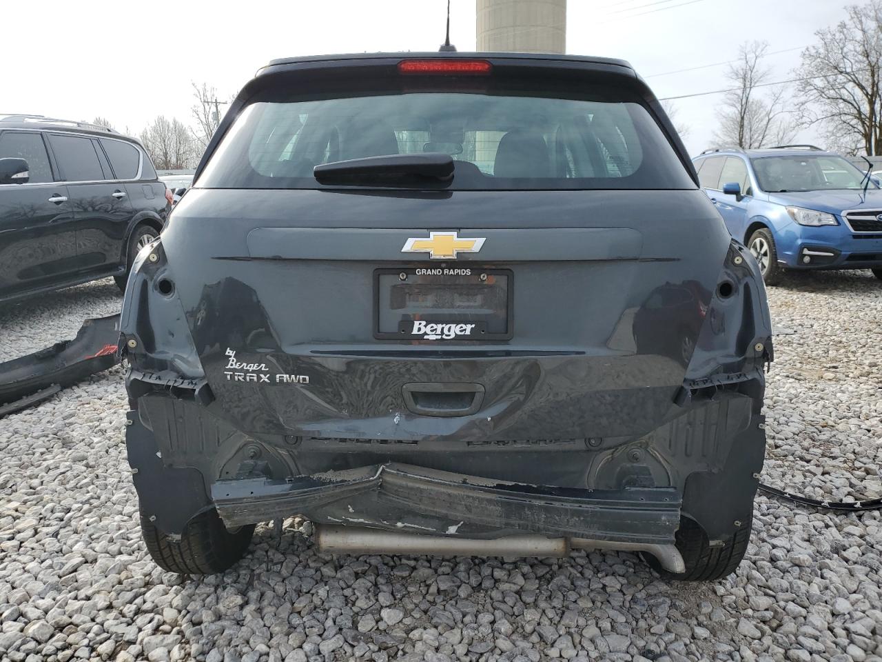 Photo 5 VIN: 3GNCJNSB1KL115760 - CHEVROLET TRAX 