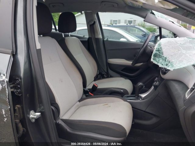 Photo 4 VIN: 3GNCJNSB1LL273145 - CHEVROLET TRAX 