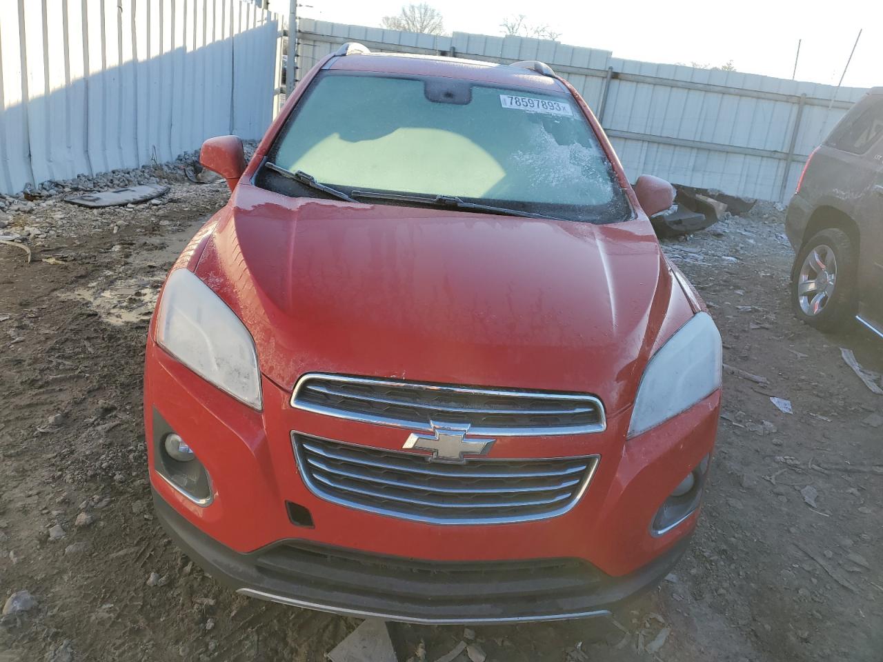 Photo 4 VIN: 3GNCJNSB2FL247089 - CHEVROLET TRAX 