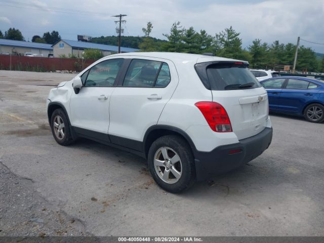 Photo 2 VIN: 3GNCJNSB2GL253797 - CHEVROLET TRAX 