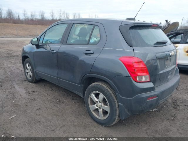 Photo 2 VIN: 3GNCJNSB2GL258465 - CHEVROLET TRAX 