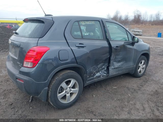 Photo 3 VIN: 3GNCJNSB2GL258465 - CHEVROLET TRAX 