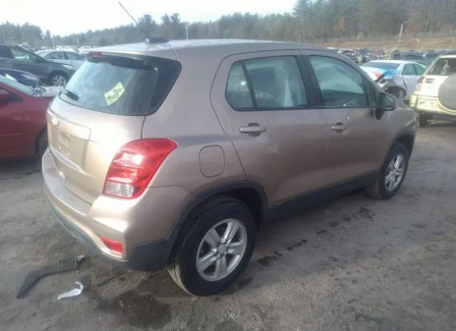 Photo 3 VIN: 3GNCJNSB2JL326173 - CHEVROLET TRAX 