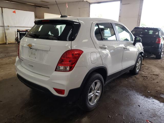 Photo 3 VIN: 3GNCJNSB2KL358221 - CHEVROLET TRAX LS 