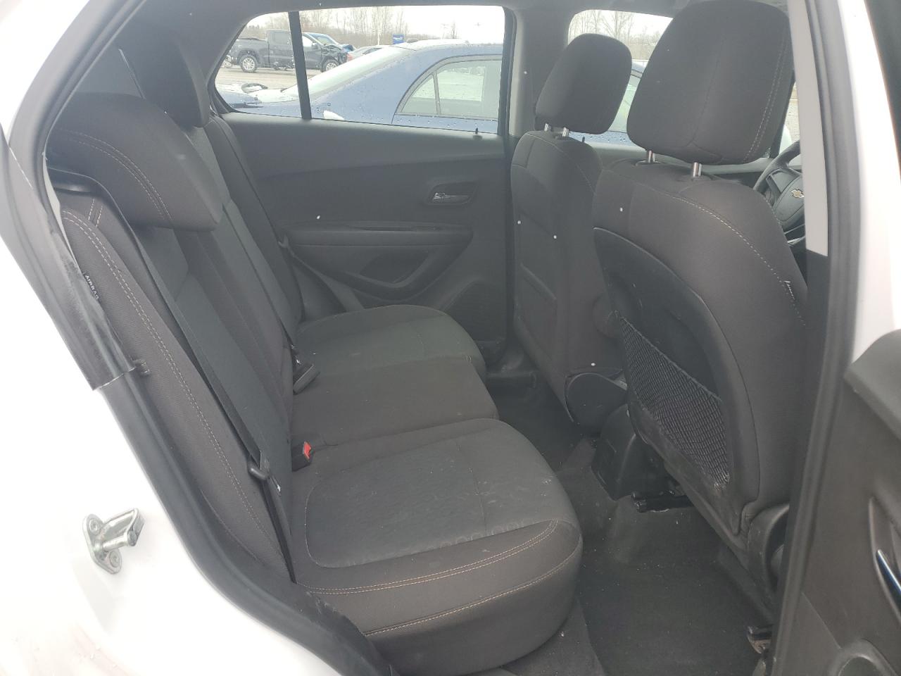 Photo 10 VIN: 3GNCJNSB3JL290784 - CHEVROLET TRAX 