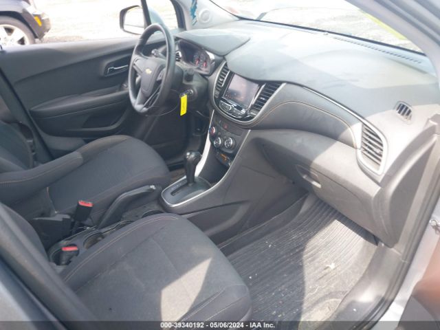 Photo 4 VIN: 3GNCJNSB3LL268349 - CHEVROLET TRAX 