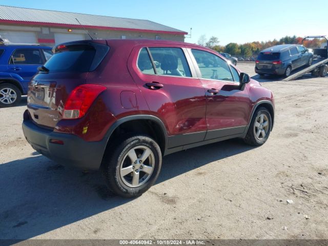 Photo 3 VIN: 3GNCJNSB5GL243992 - CHEVROLET TRAX 