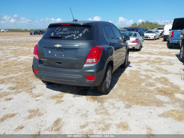 Photo 3 VIN: 3GNCJNSB5KL299925 - CHEVROLET TRAX 