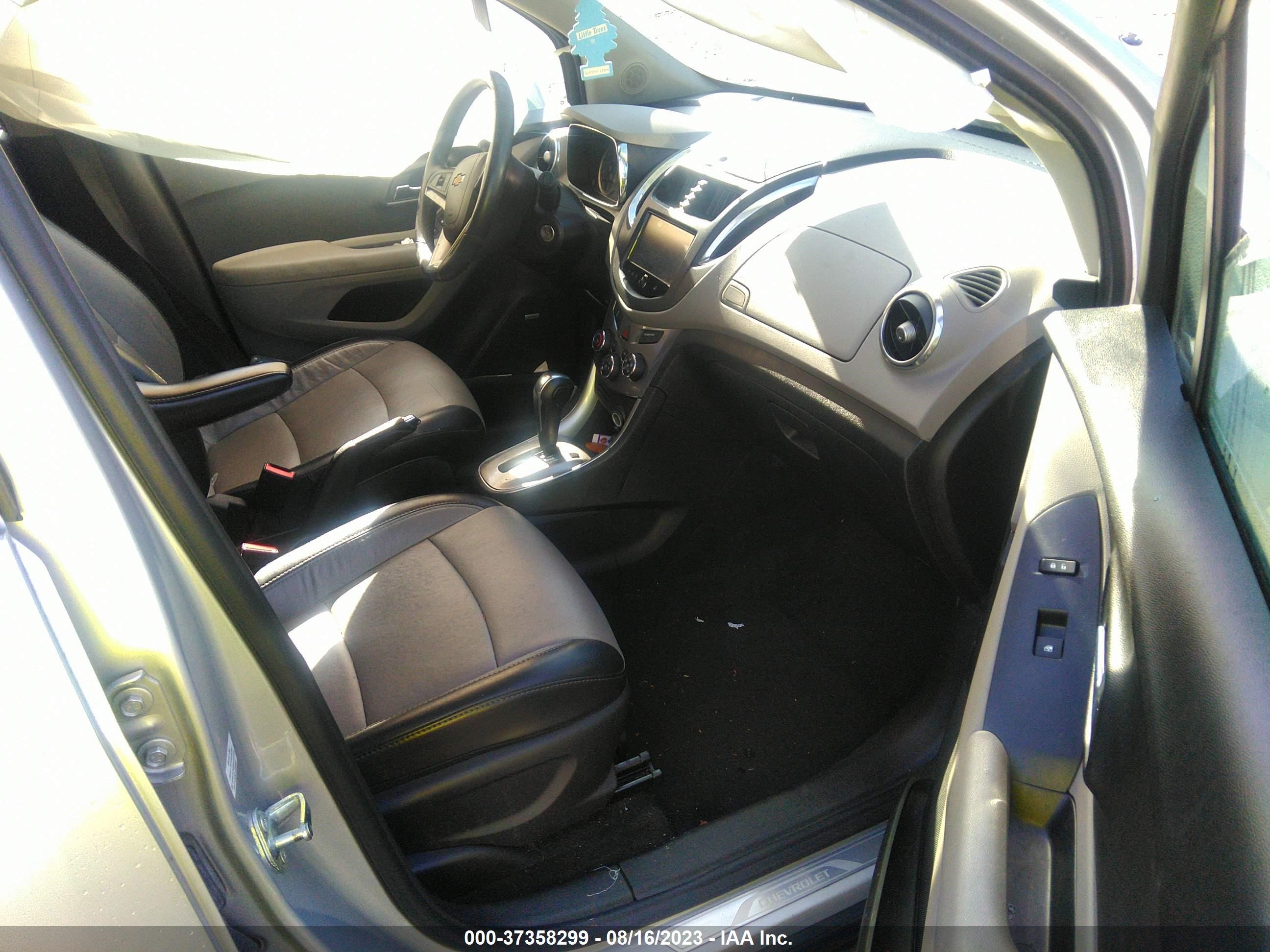 Photo 4 VIN: 3GNCJNSB6FL251792 - CHEVROLET TRAX 