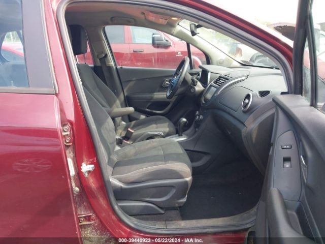 Photo 4 VIN: 3GNCJNSB6GL256511 - CHEVROLET TRAX LS 