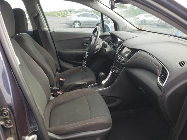 Photo 4 VIN: 3GNCJNSB6JL221619 - CHEVROLET TRAX LS 