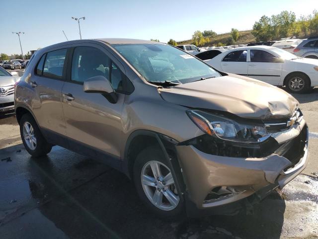 Photo 3 VIN: 3GNCJNSB6JL321266 - CHEVROLET TRAX LS 