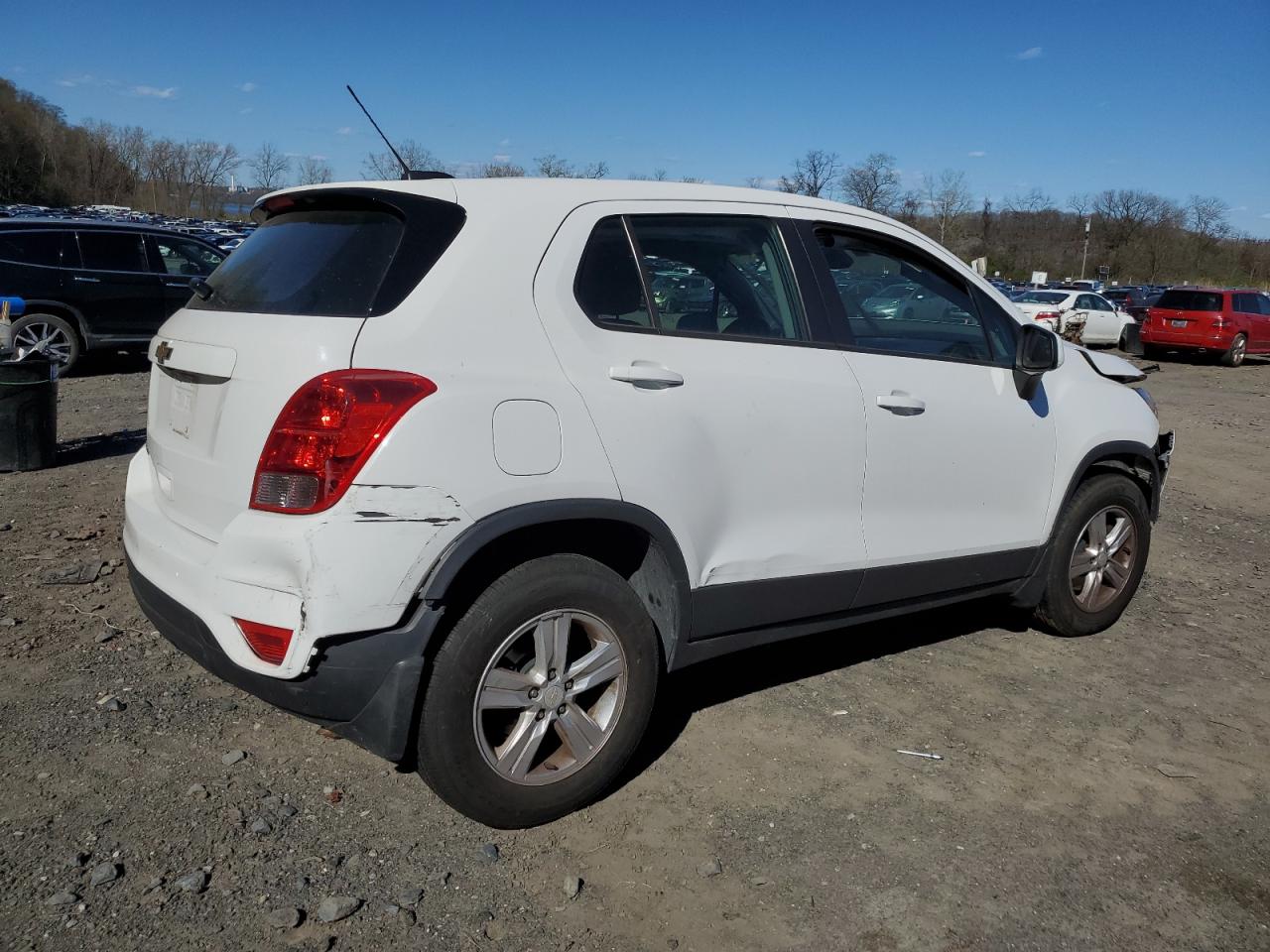 Photo 2 VIN: 3GNCJNSB7HL274856 - CHEVROLET TRAX 