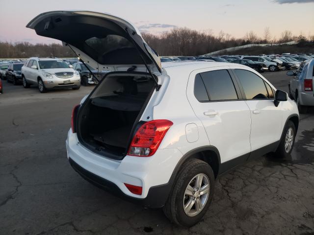 Photo 3 VIN: 3GNCJNSB7KL245042 - CHEVROLET TRAX LS 